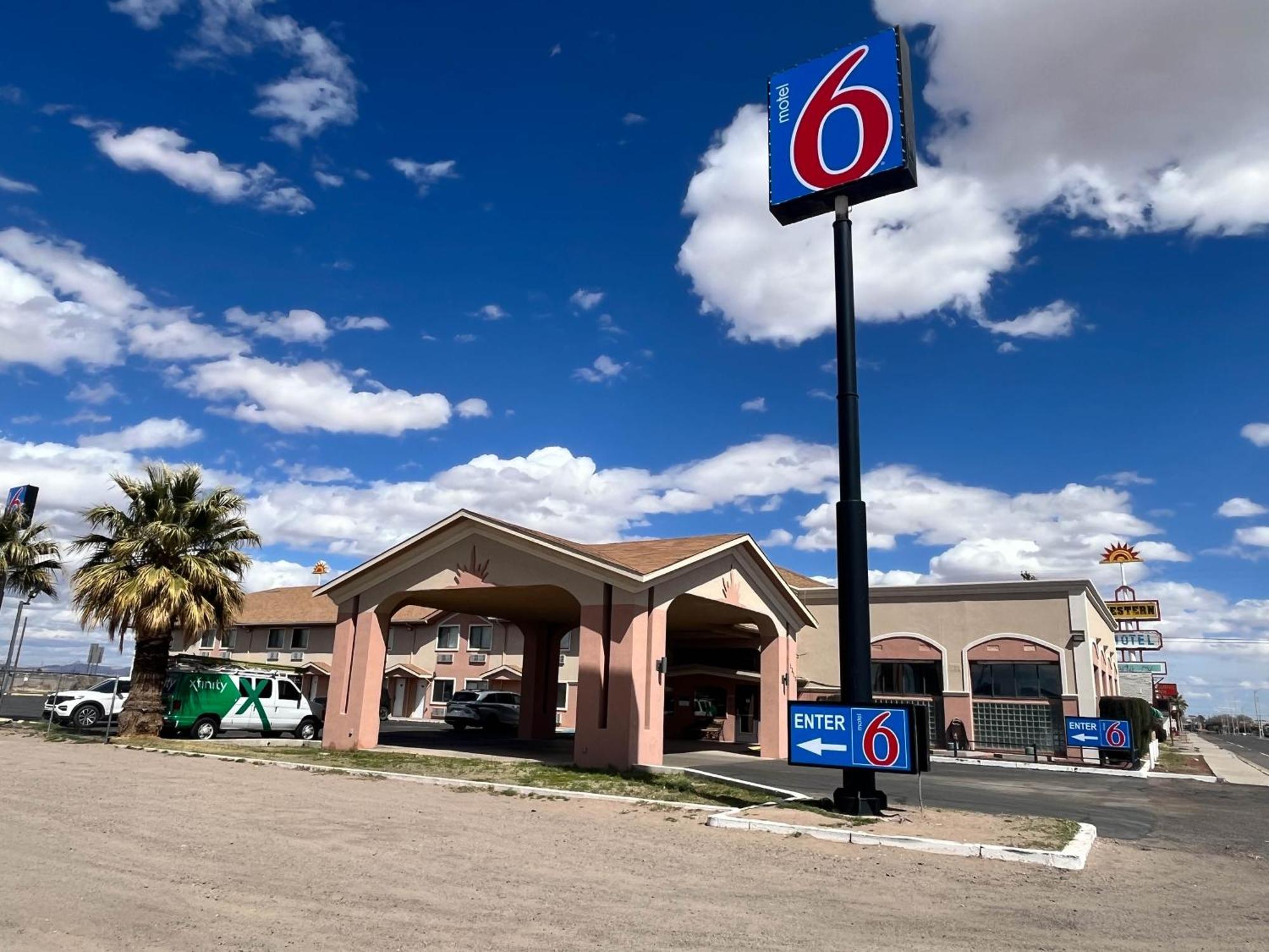 Motel 6 Deming, Nm Exterior photo